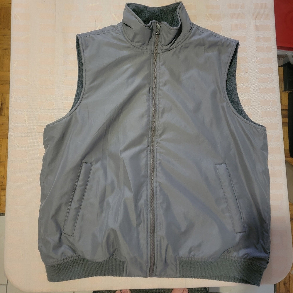 CHAPS Insulated Vest